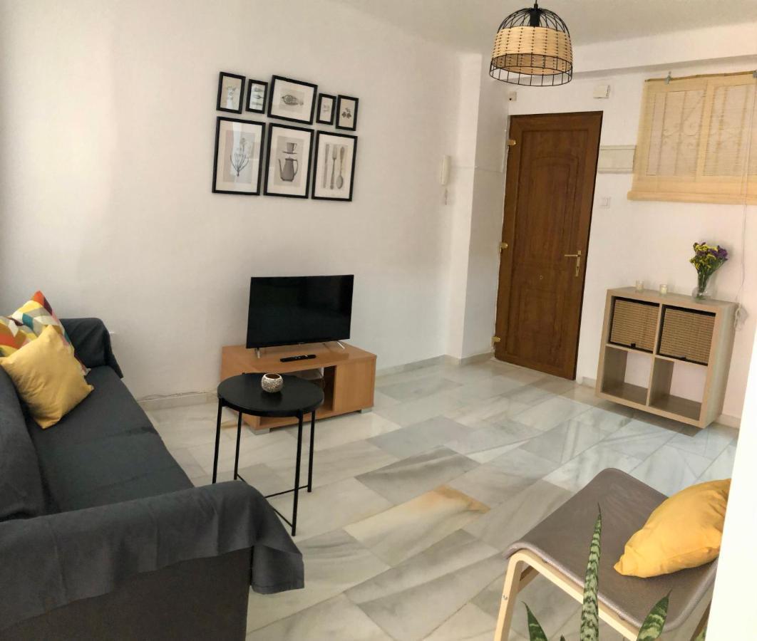 Apartamento En El Centro De Малага Екстериор снимка