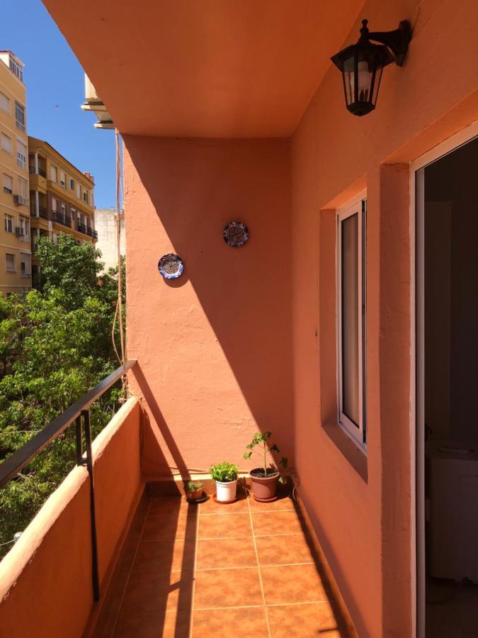 Apartamento En El Centro De Малага Екстериор снимка